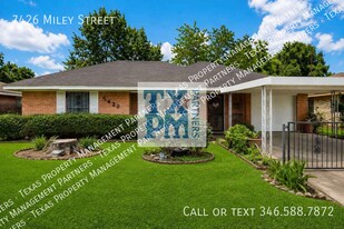 7426 Miley St in Houston, TX - Building Photo