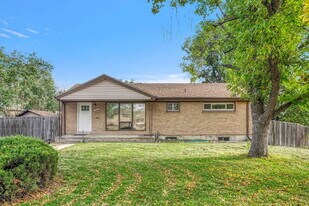 980 W 72nd Ave in Denver, CO - Building Photo