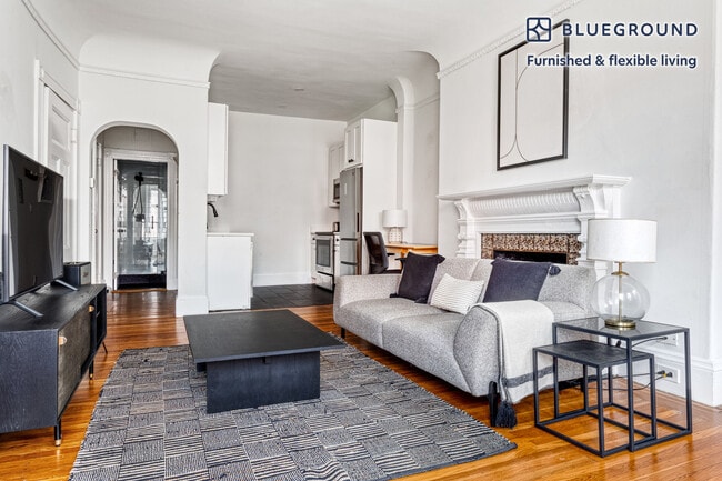 499 Beacon St in Boston, MA - Building Photo - Building Photo