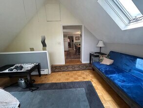 370 Main St, Unit #2 in Winthrop, MA - Foto de edificio - Building Photo