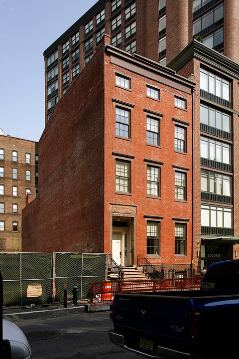 Samuel Tredwell Skidmore House in New York, NY - Foto de edificio