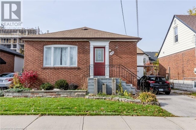 property at 106 E 11th St