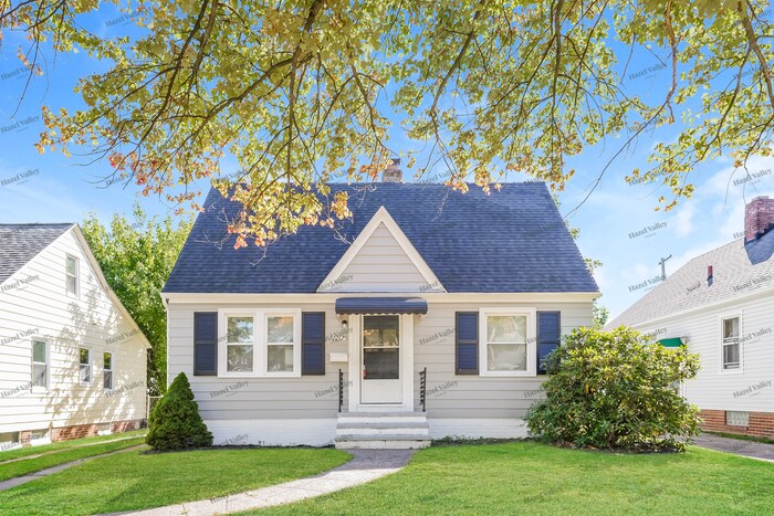 12217 Mortimer Ave in Cleveland, OH - Building Photo