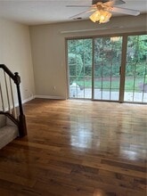 305 Berrington Ct in Bethel Park, PA - Foto de edificio - Building Photo