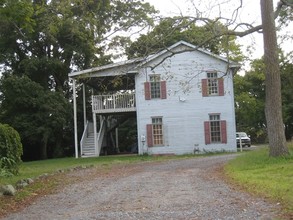 57 N Shore Rd in Absecon, NJ - Building Photo - Building Photo