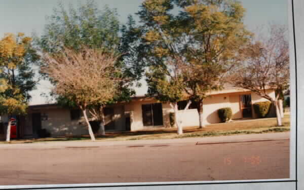 Glen Drive Apartments in Glendale, AZ - Building Photo - Building Photo