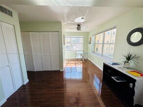 1308 Drexel Ave, Unit 205 in Miami Beach, FL - Building Photo - Building Photo