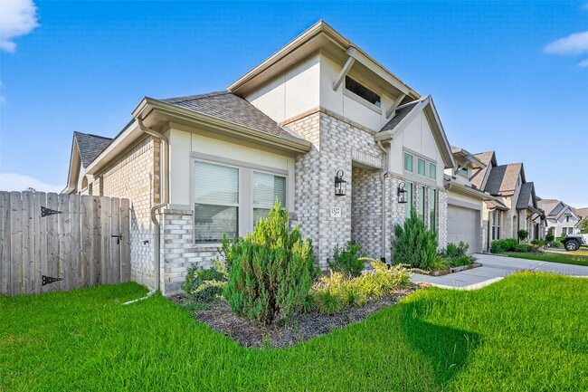 property at 1527 Munson Valley Rd