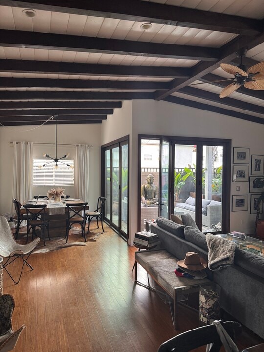 332 21st St in Manhattan Beach, CA - Building Photo