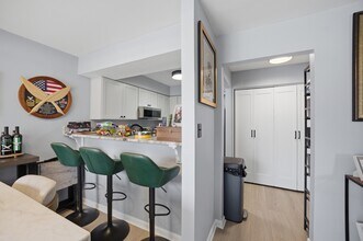 6 Tamarisk Quay in Hampton, VA - Building Photo - Building Photo