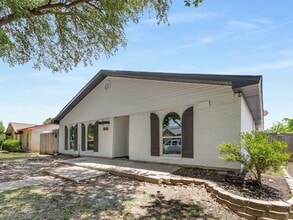 1824 Arundel Dr in Carrollton, TX - Building Photo - Building Photo