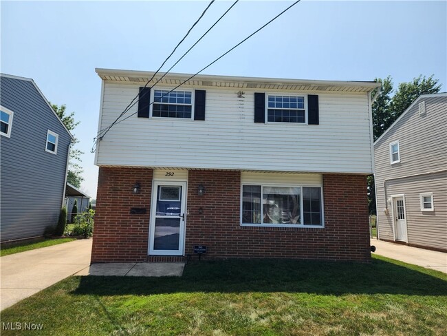 property at 292 Parkway Dr