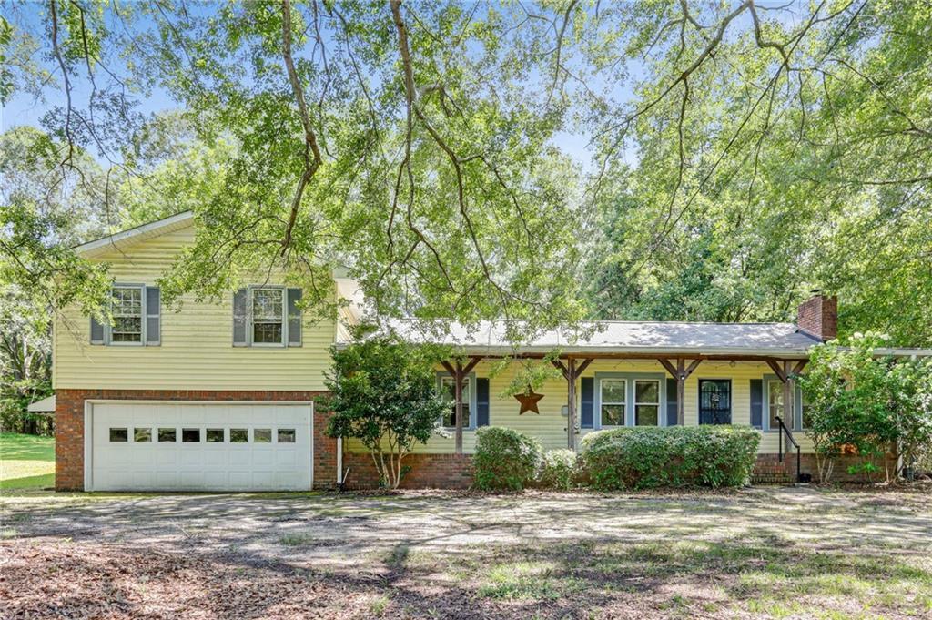 3419 Clay Rd SW in Austell, GA - Building Photo