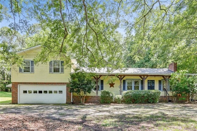 property at 3419 Clay Rd SW