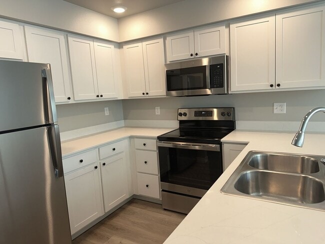 4145 Britton Loop Rd in Bellingham, WA - Building Photo - Building Photo