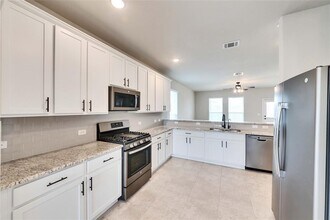 5905 Giovanni Pl in Round Rock, TX - Building Photo - Building Photo