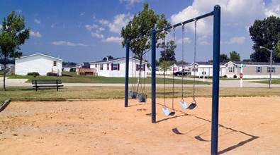 Allendale Meadows Mobile Village in Allendale, MI - Building Photo - Building Photo