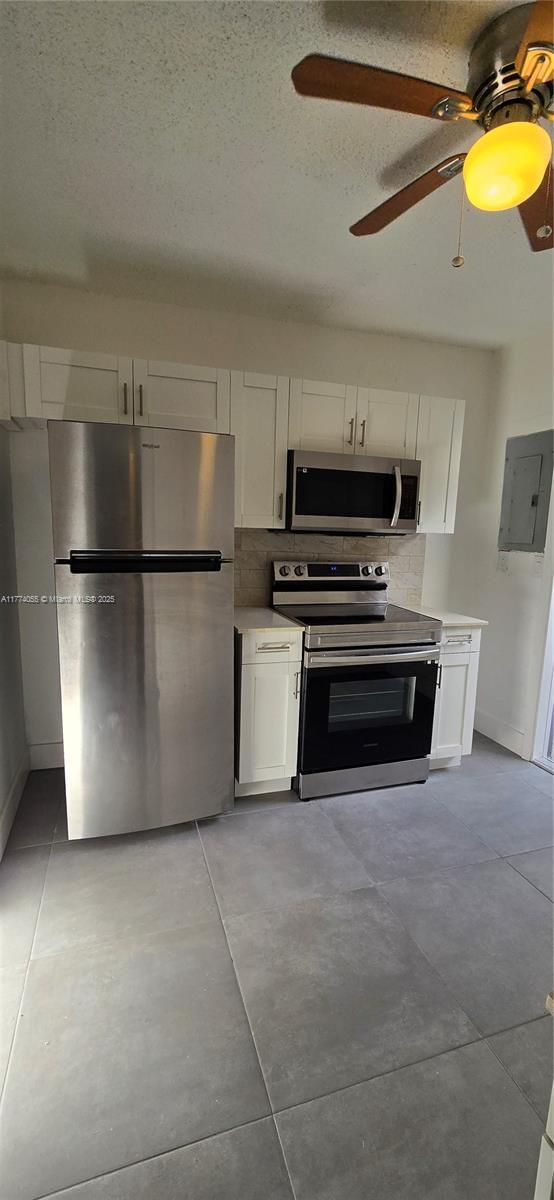 1980 NW 48th St in Miami, FL - Building Photo - Building Photo