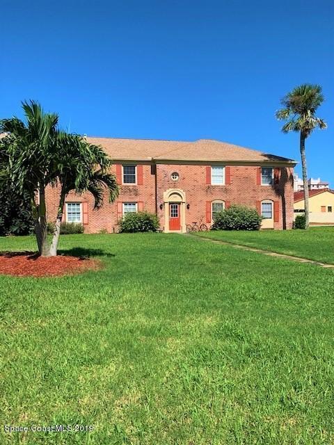 property at 155 E Colonial Ct