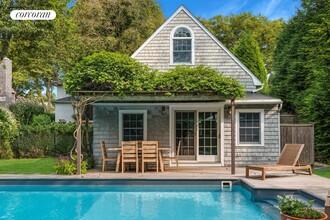 41 Talmage Ln in East Hampton, NY - Building Photo - Building Photo