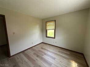 5008 West Blvd in Youngstown, OH - Building Photo - Building Photo