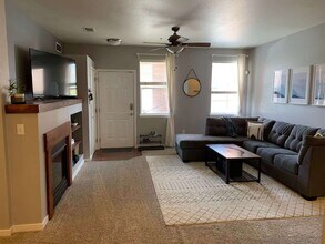 4100 Albion St in Denver, CO - Building Photo - Building Photo