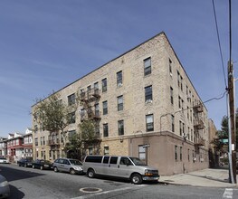 Winthrop in Brooklyn, NY - Building Photo - Building Photo