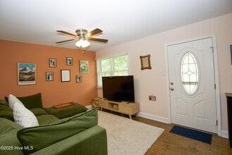 215 S Pinehurst St in Aberdeen, NC - Building Photo - Building Photo