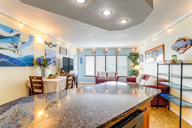 1605 S Ocean Blvd in Myrtle Beach, SC - Foto de edificio - Building Photo