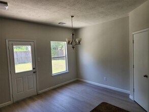 19827 Karlanda Ln in Houston, TX - Building Photo - Building Photo