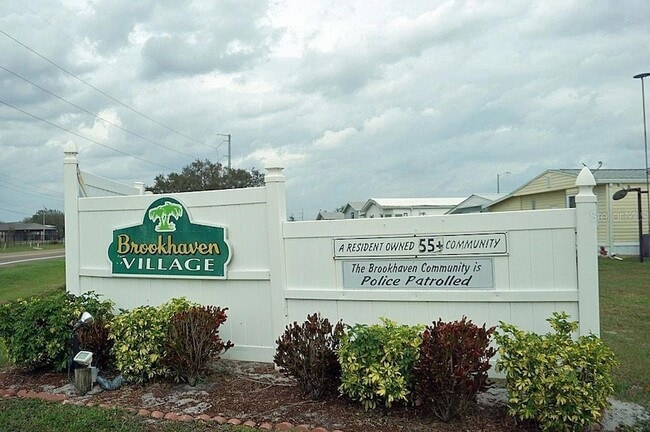 property at 6332 Bayberry Blvd NE