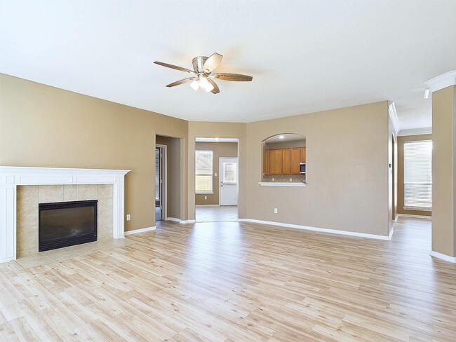 17107 Dawn Shadows Dr in Atascocita, TX - Building Photo - Building Photo