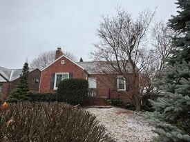 11478 Engleman Rd in Warren, MI - Building Photo