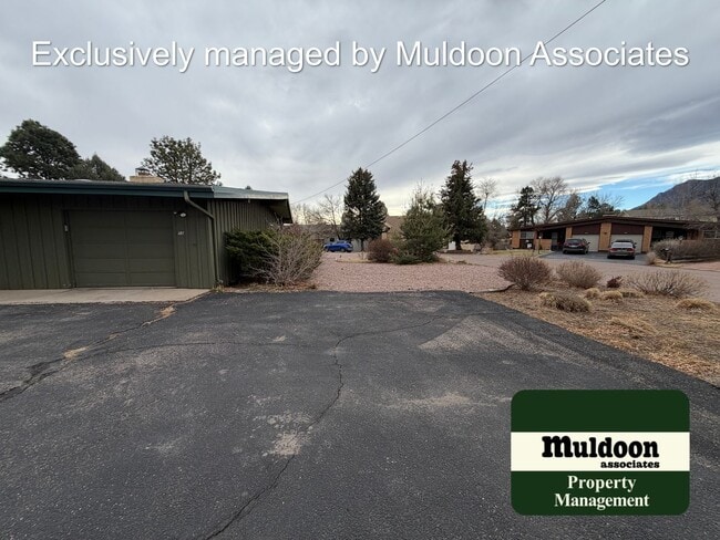 59 W Old Broadmoor Rd in Colorado Springs, CO - Building Photo - Building Photo