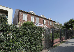 1321 W Martin Luther King Jr Blvd in Los Angeles, CA - Building Photo - Building Photo