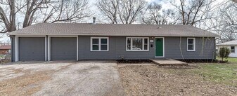 13119 Fuller Ave in Grandview, MO - Building Photo