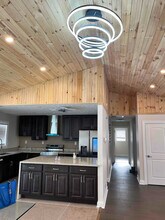 9798 Sheehan Rd in Dayton, OH - Foto de edificio - Building Photo