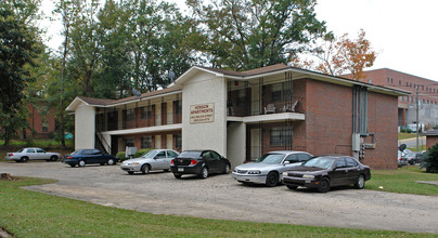 Hinson Apartments in Tallahassee, FL - Foto de edificio - Building Photo