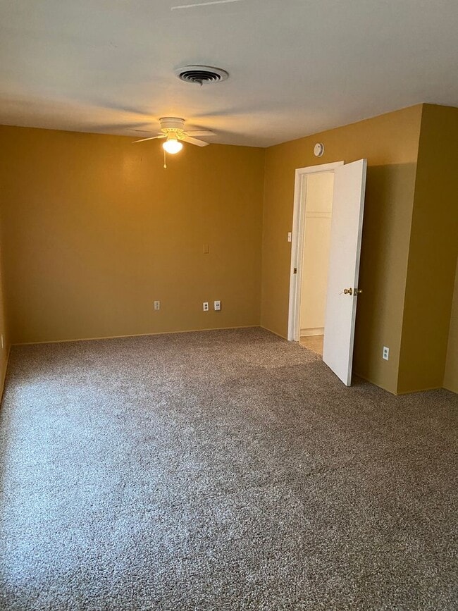 1146 Fenwick Dr in Shreveport, LA - Building Photo - Building Photo