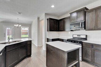 7301 Van Ness St in Austin, TX - Building Photo - Building Photo
