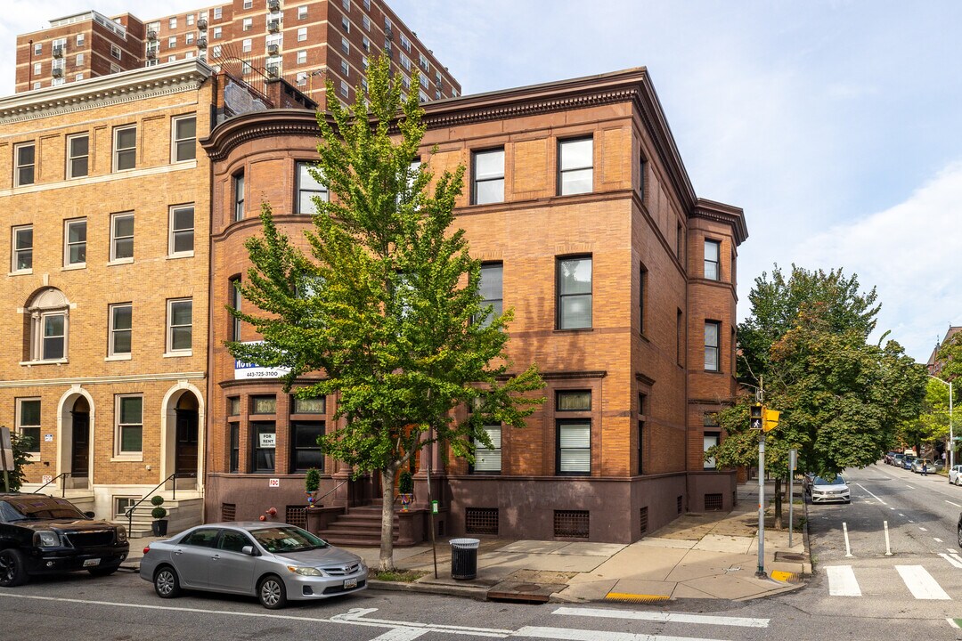1130 N Calvert St in Baltimore, MD - Building Photo
