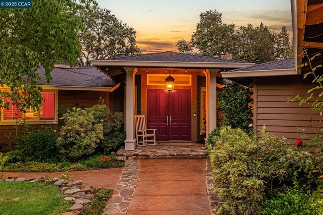 144 Irongate Ct in Alamo, CA - Building Photo - Building Photo