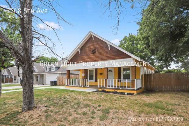 3208 5th Ave in Fort Worth, TX - Building Photo - Building Photo