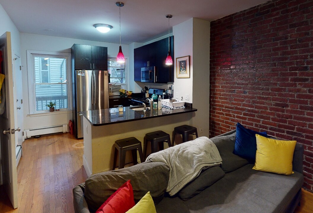 12 Parker Hill Ave, Unit 2 in Boston, MA - Foto de edificio