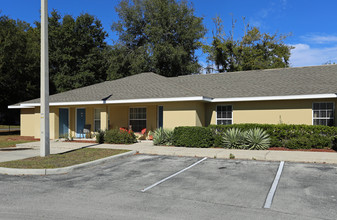 Elm Trace Apartments in Ocala, FL - Building Photo - Building Photo