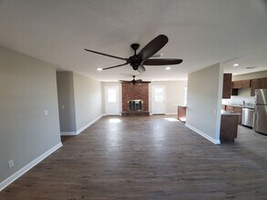 211 Sukoshi Dr in Panama City, FL - Building Photo - Building Photo