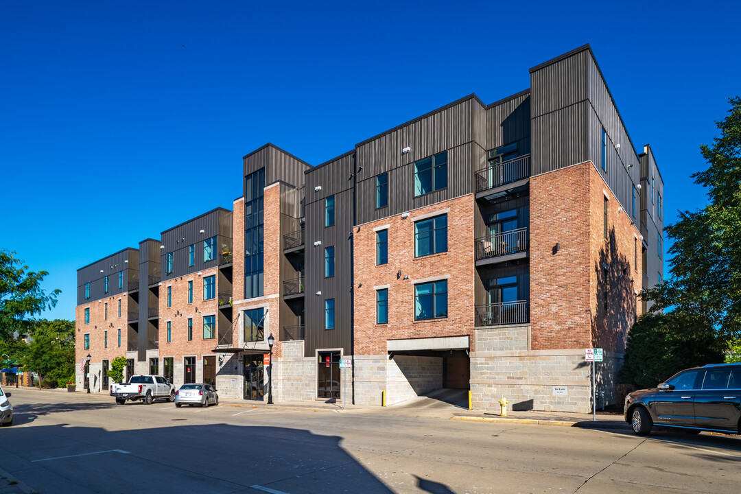 The Waukesha Lofts in Waukesha, WI - Building Photo