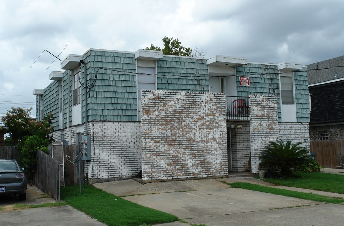 2816 Independence St in Metairie, LA - Building Photo