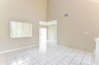 7336 SW 158th Pl in Miami, FL - Foto de edificio - Building Photo