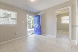 5106 W Richardson Ave in Tampa, FL - Building Photo - Building Photo